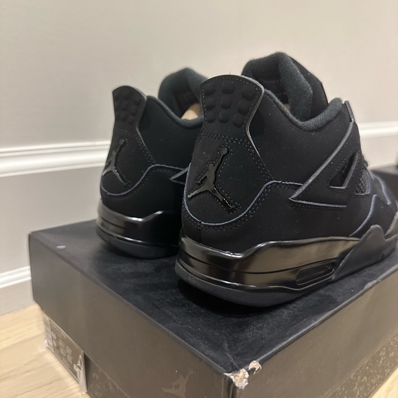 Jordan 4 Black Cat - Picture 5 of 5